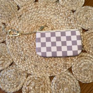 Daisy Rose Checkered Key Card Pouch